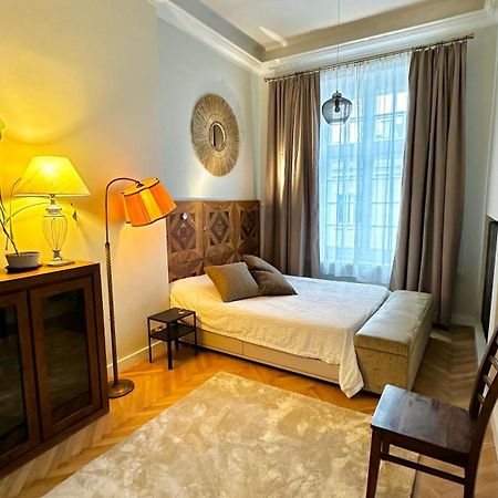 4M High Apartment In Heart Of Warsaw! المظهر الخارجي الصورة